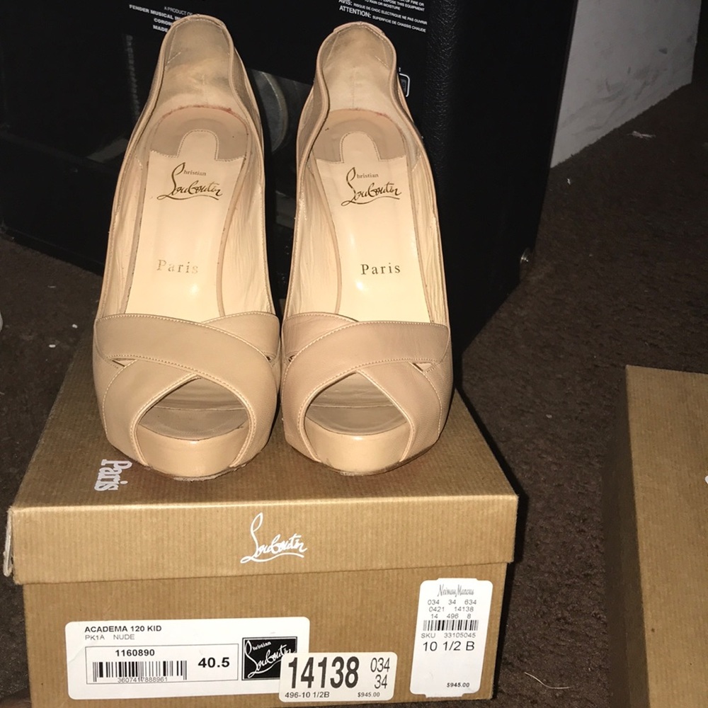 Christian Louboutin Academa 120